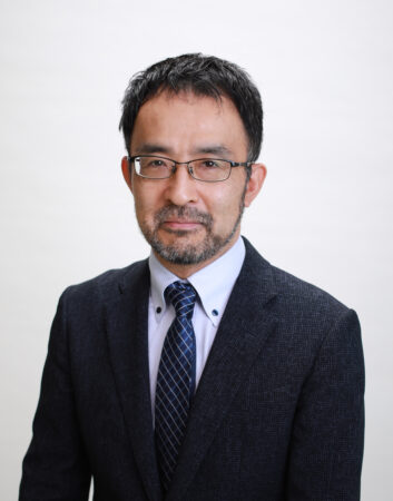 代表取締役社長　栗原 隆一